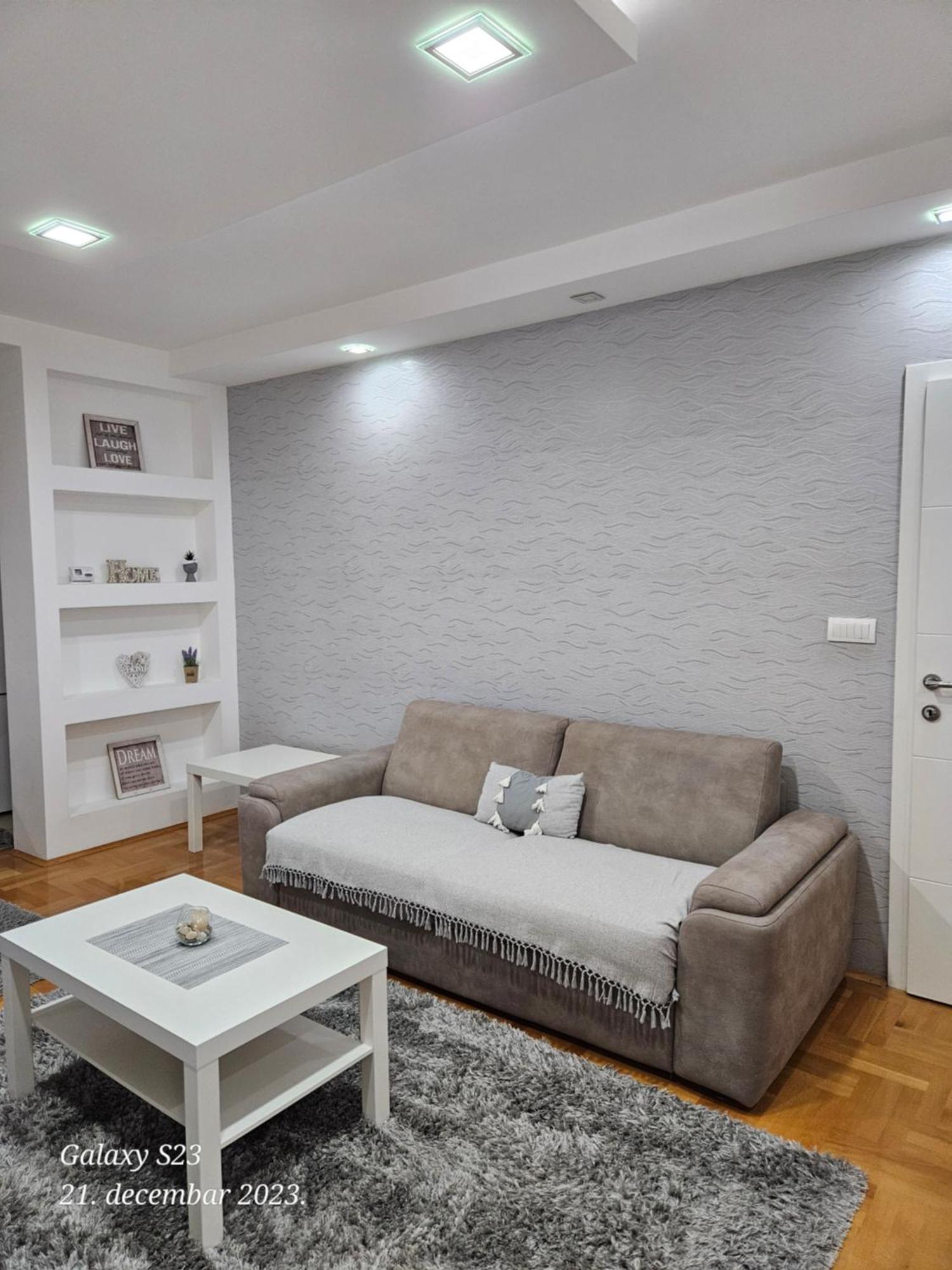 Apartman Vukota Pirot Bagian luar foto